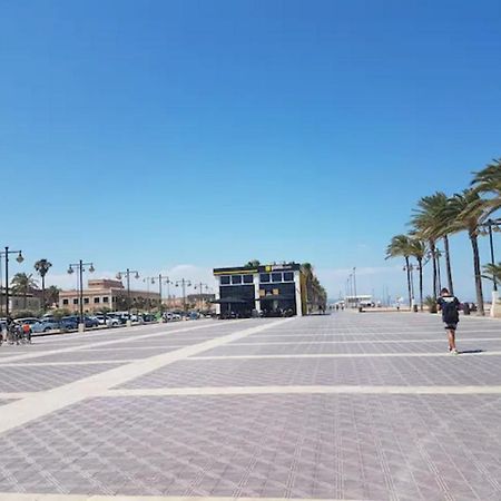 דירות ולנסיה Reina Playa מראה חיצוני תמונה
