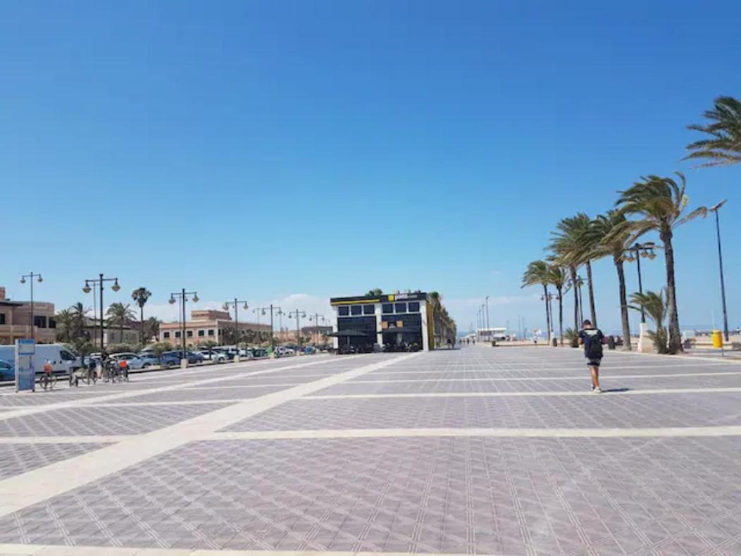דירות ולנסיה Reina Playa מראה חיצוני תמונה